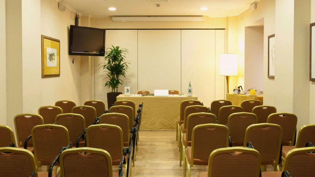 hotel-diana-rome-meeting-5